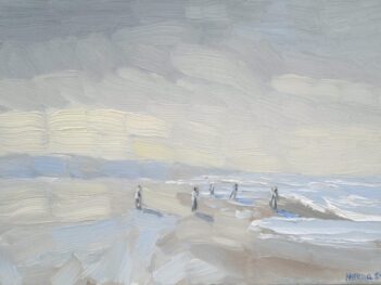 Zon breekt door op strand van Walcheren